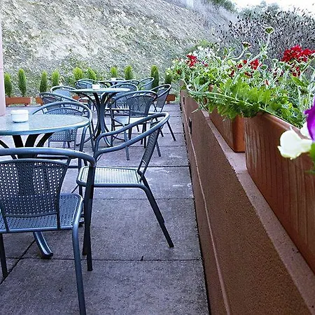 Hotel Mirador De 3*